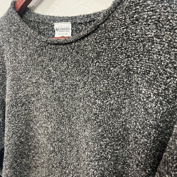Columbia Heather Gray Crew Neck Sweater - Picture 2 of 7